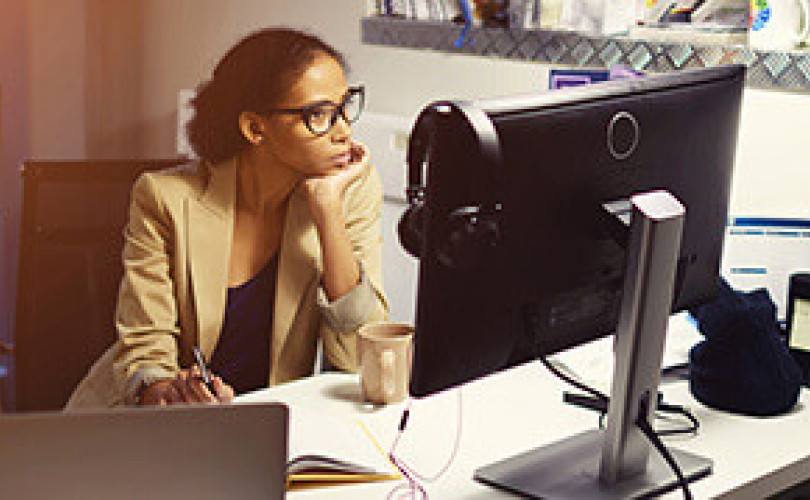 السكرتارية الحديثة وفق متطلبات الحكومة الإلكترونية